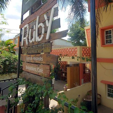 Ruby - Casa De Hospedes - Backpackers Nampula Zewnętrze zdjęcie