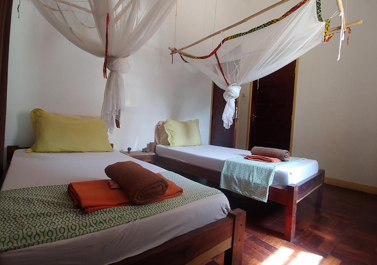Ruby - Casa De Hospedes - Backpackers Nampula Zewnętrze zdjęcie