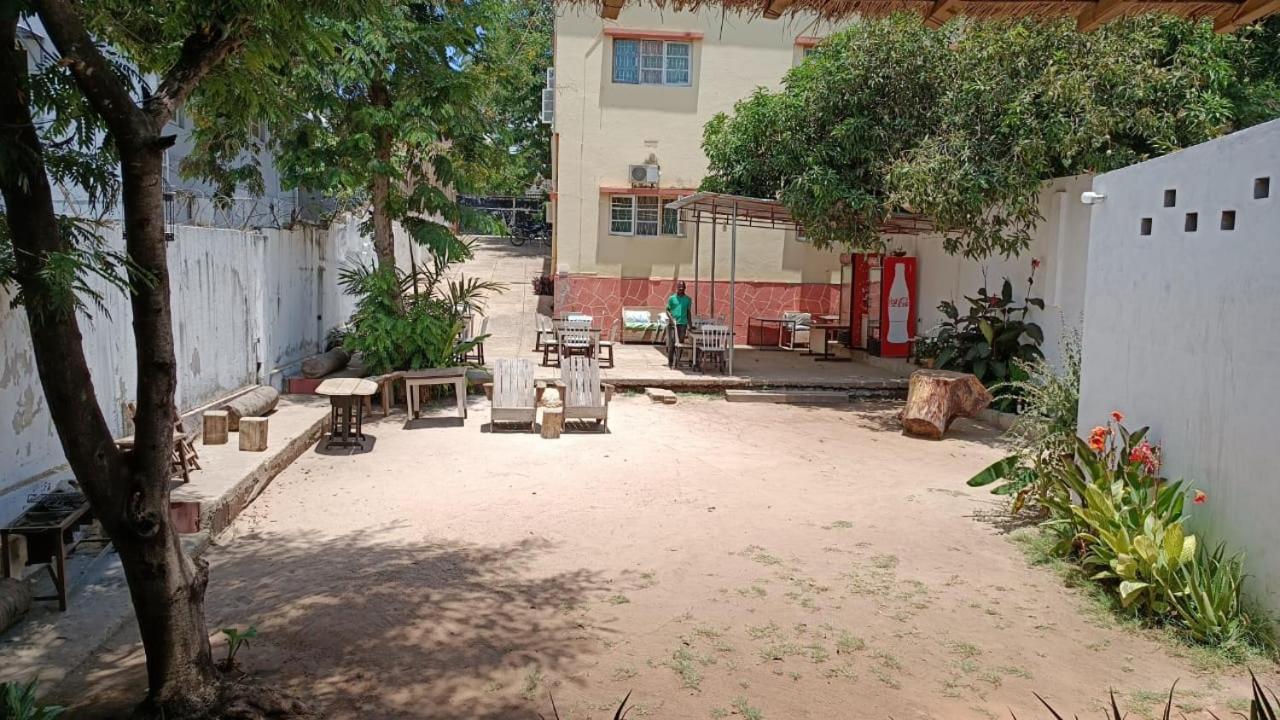 Ruby - Casa De Hospedes - Backpackers Nampula Zewnętrze zdjęcie